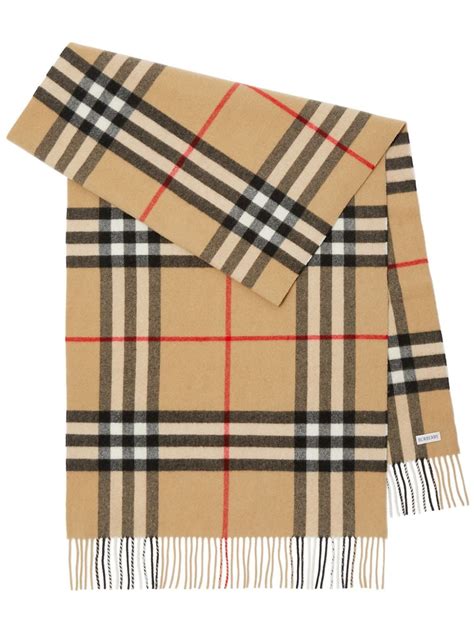 burberry marke|Burberry nova check.